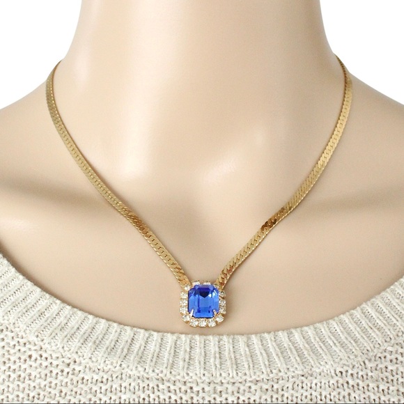 Vintage Blue Rhinestone Pendant Necklace Emerald Cut Gold Tone Herringbone Chain - Picture 5 of 5